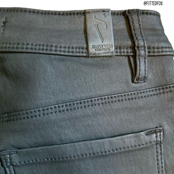 VERA WANG FAUX LEATHER SKINNY PANT | SIZE 2 | LIKE NEW | NEVER WORN - Picture 6 of 10